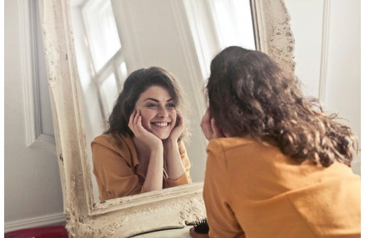 4 Reasons Why You Should Use Natural Skin Care Products